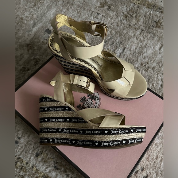 Juicy Couture Wedges - Picture 5 of 10